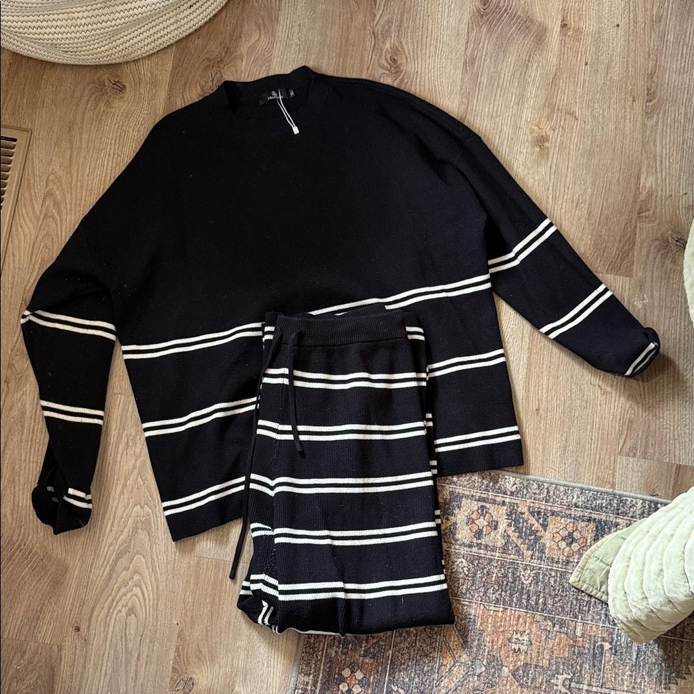 Amazon Black and White Striped Women's Sweater